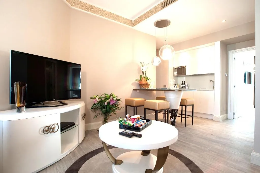 Room, Luxury Suite Milano Duomo, Milan