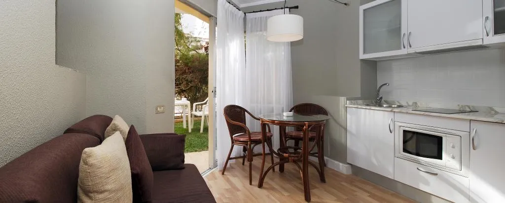 STUDIO CAPACITY 2 Room, HG Tenerife Sur, Tenerife
