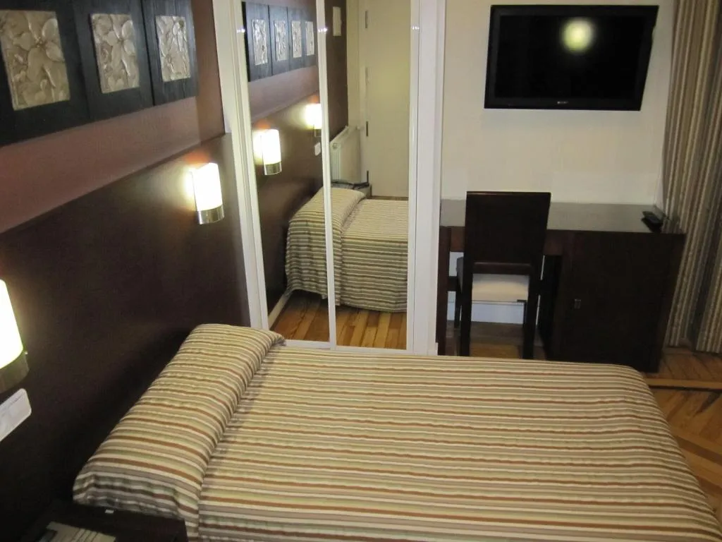 Room, Hostal Abadía Madrid, Madrid