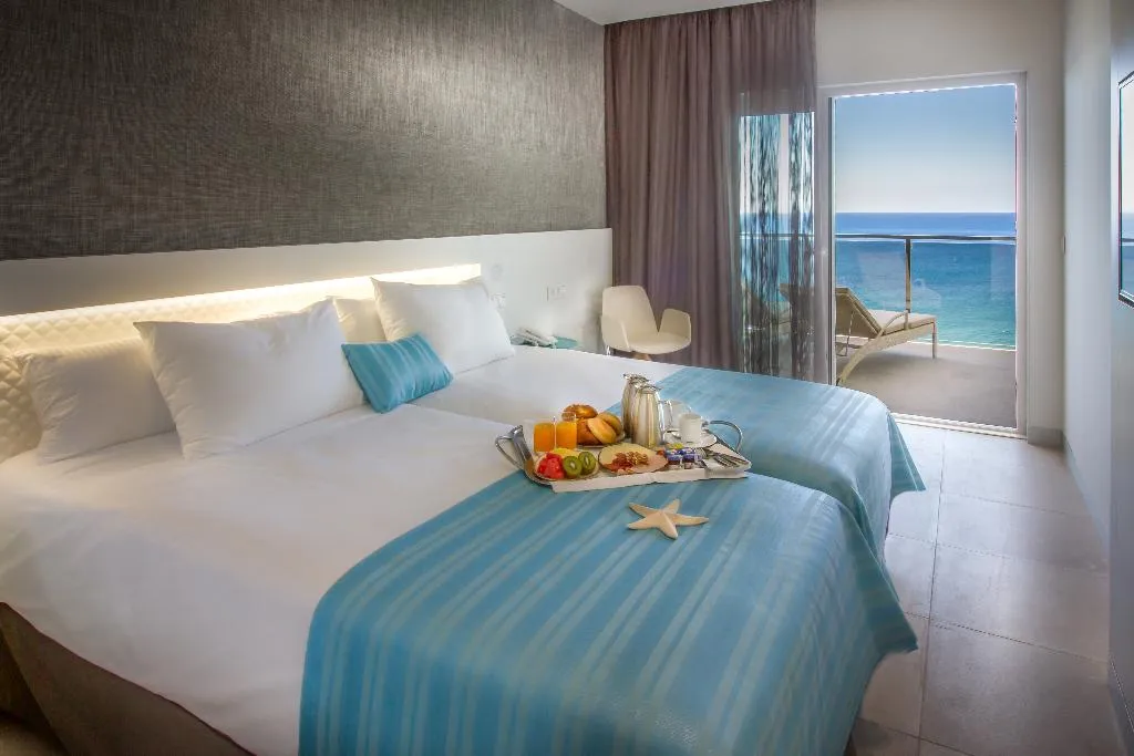 JUNIOR SUITE CAPACITY 3 Room, ESTIMAR Calpe Suitopia, Costa Blanca