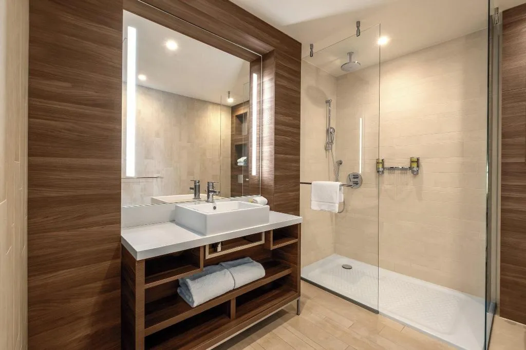 SUITE DELUXE Room, Element Amsterdam, Amsterdam