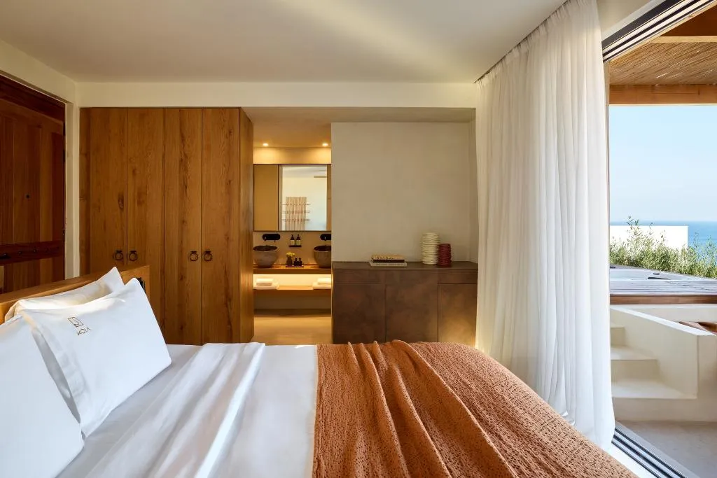 JUNIOR SUITE PARTIAL SEA VIEW Room, KOIA all-suite Wellbeing Resort, Kos