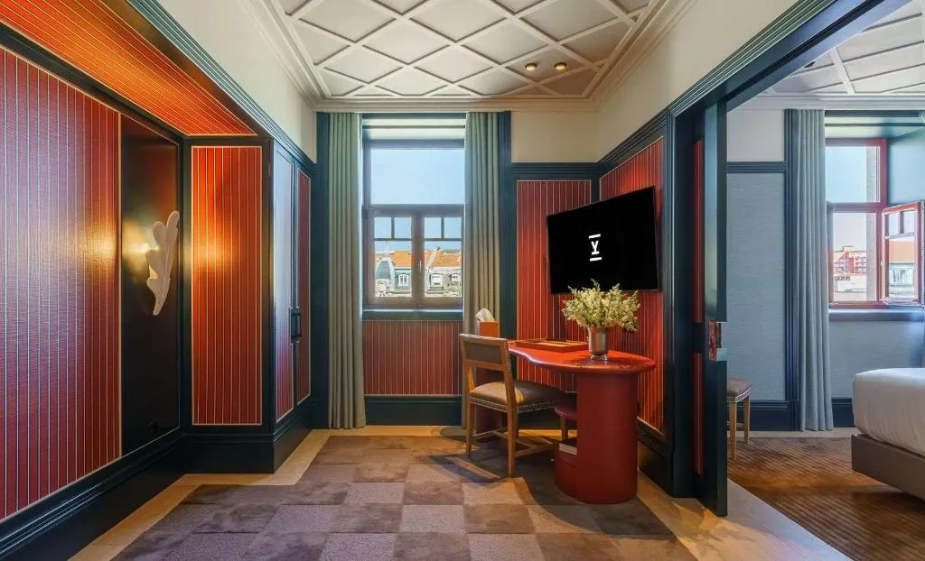 SUITE WITH VIEWS Room, The Editory Boulevard Aliados Hotel, Porto