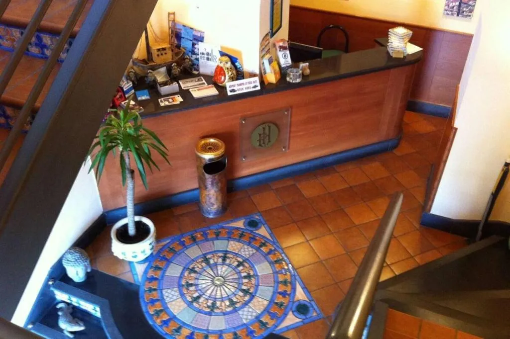 Lobby, Hotel Potenza, Naples