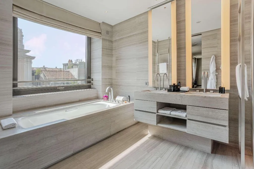 Double or Twin SUPERIOR Room, Armani Hotel Milano, Milan