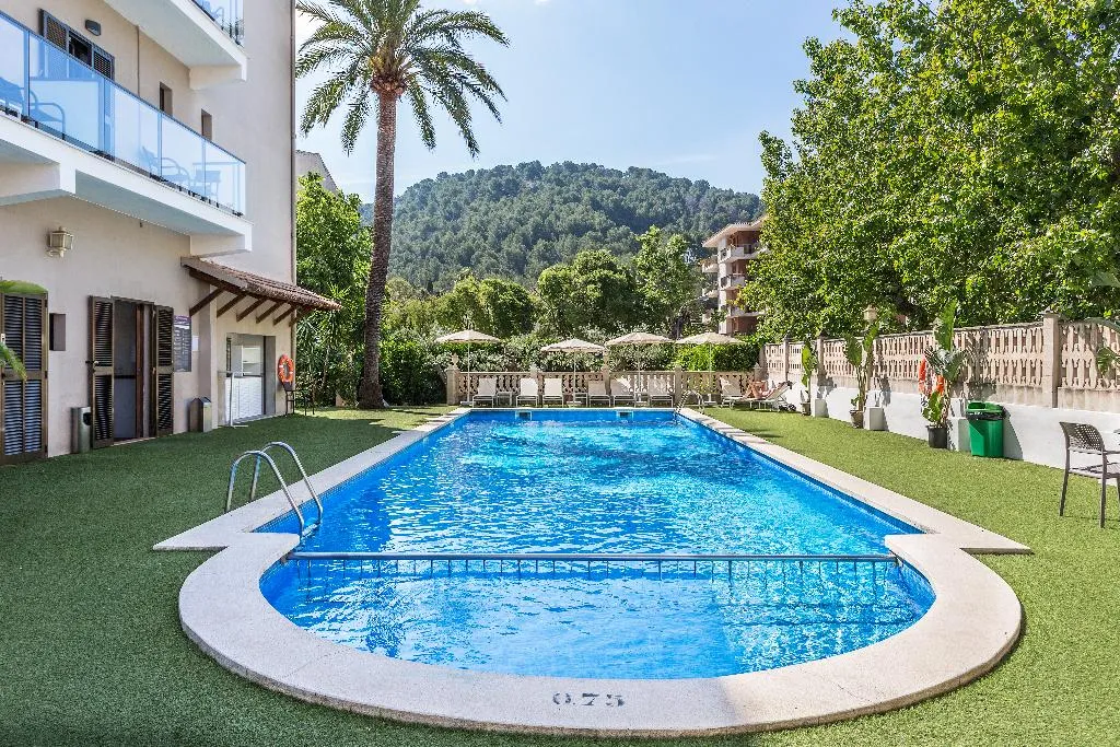 Pool, FERGUS Style Soller Beach, Majorca