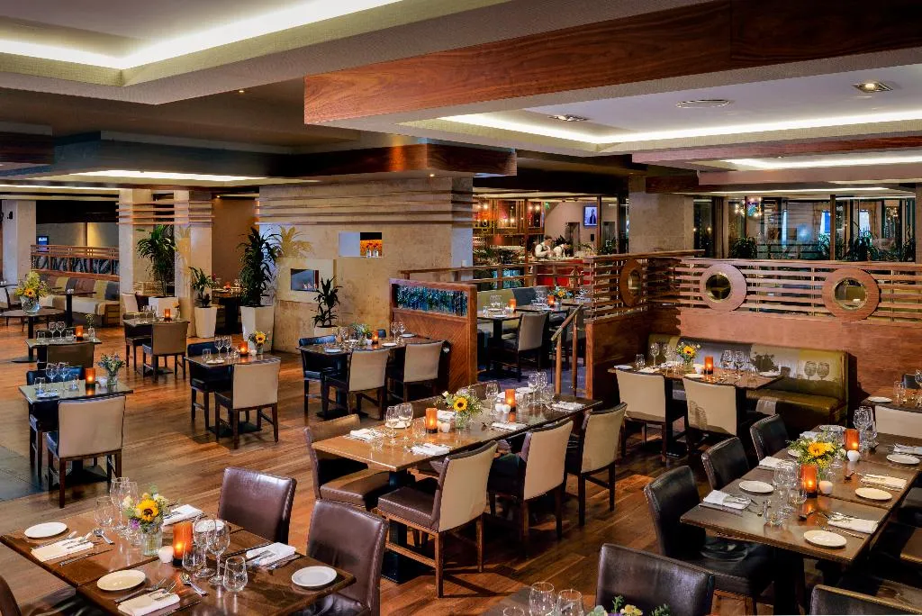 Restaurant, Camden Court, Dublin