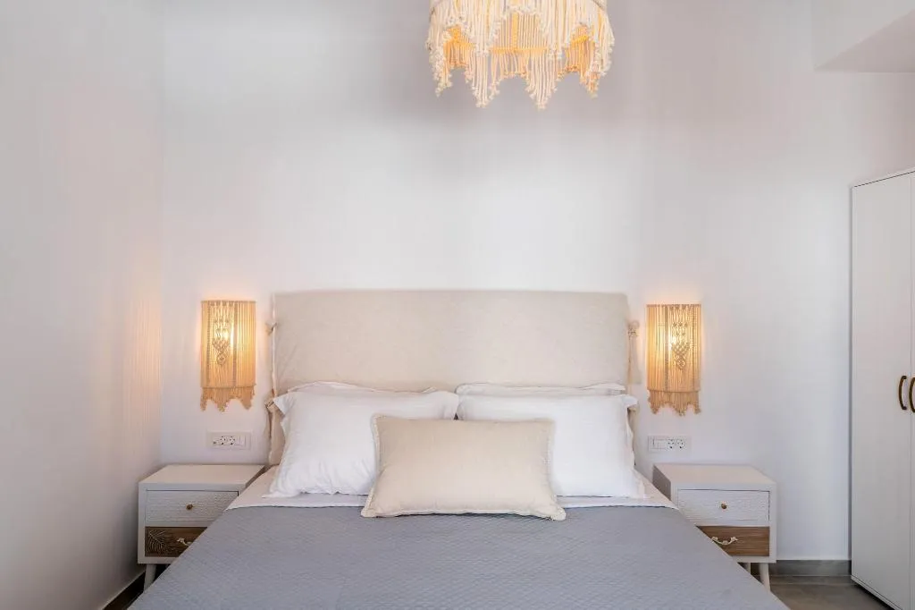 Room, Santorossa Luxury Villas, Santorini