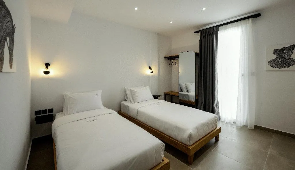 Double or Twin STANDARD Room, Pillow Urban Stay, Halkidiki