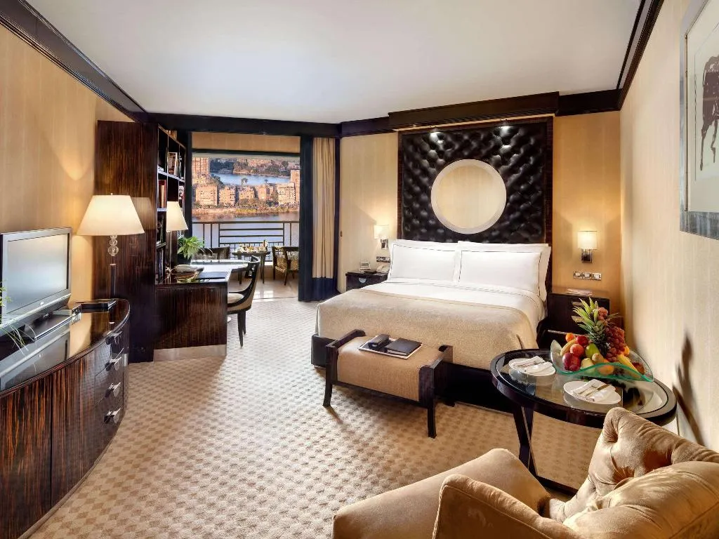 Room, Fairmont Nile City, Cairo