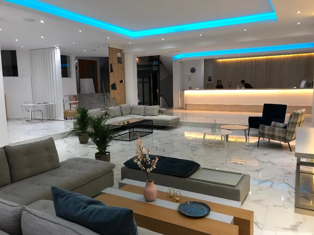 Lobby, Akti Ouranoupol, Thessaloniki
