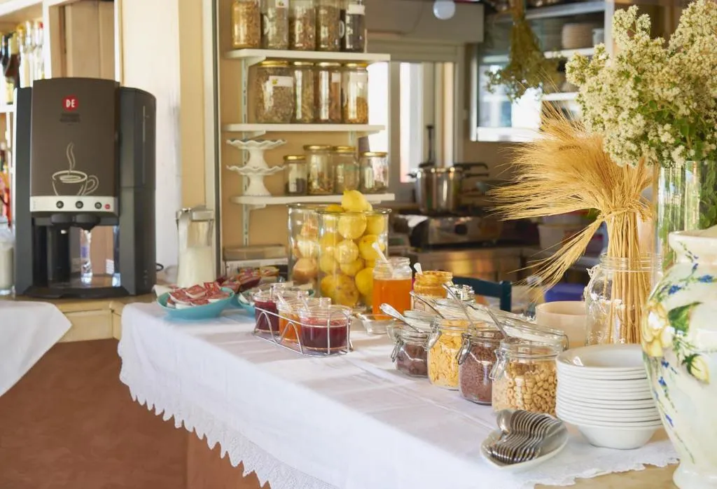 Restaurant, Golden Bay Apartments-Garden Haven, Crete