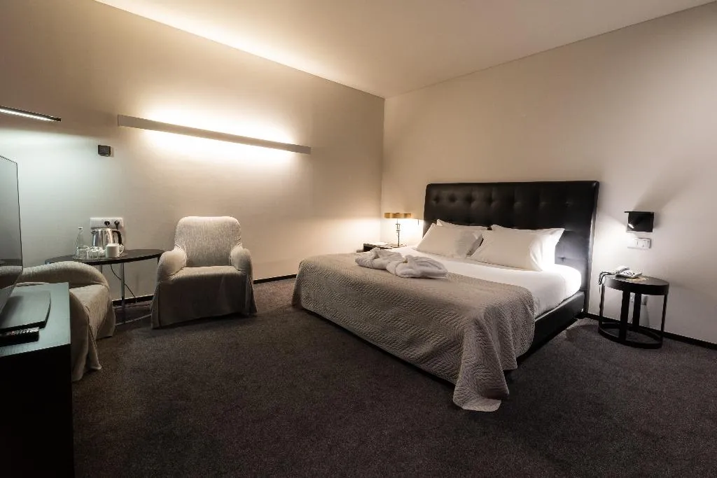 SUITE STANDARD Room, Axis Viana Business & Spa, Porto