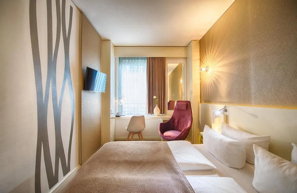 Room, Leonardo Hotel Berlin Mitte, Berlin