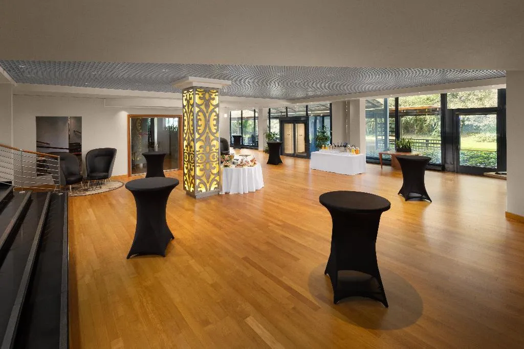 Restaurant, Crowne Plaza Milan Linate, Milan