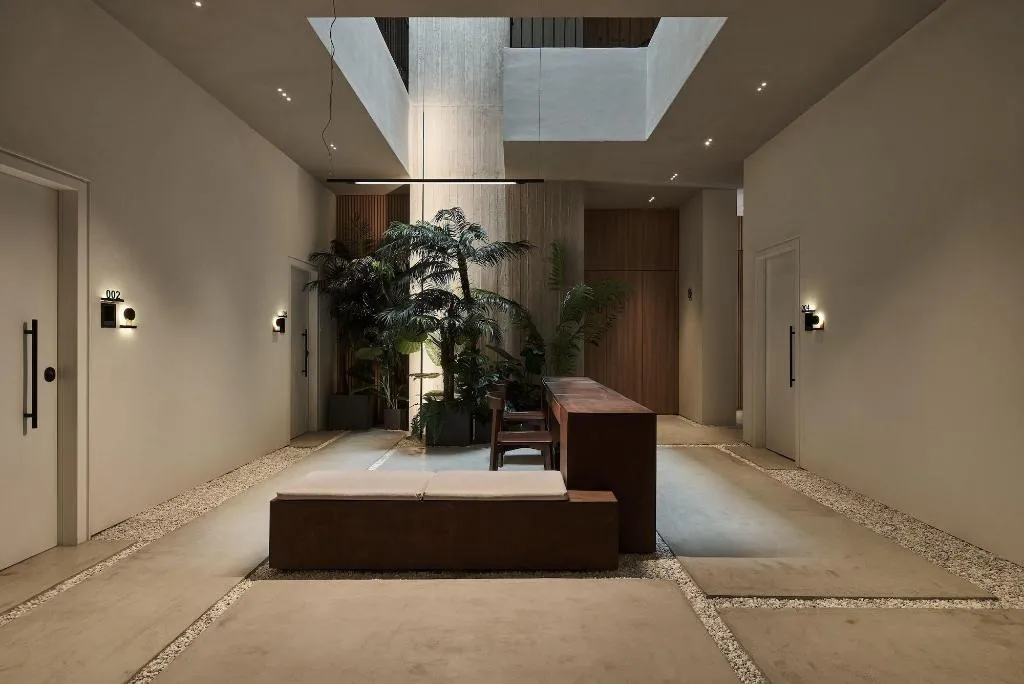 Lobby, Newel Psychiko, Athens