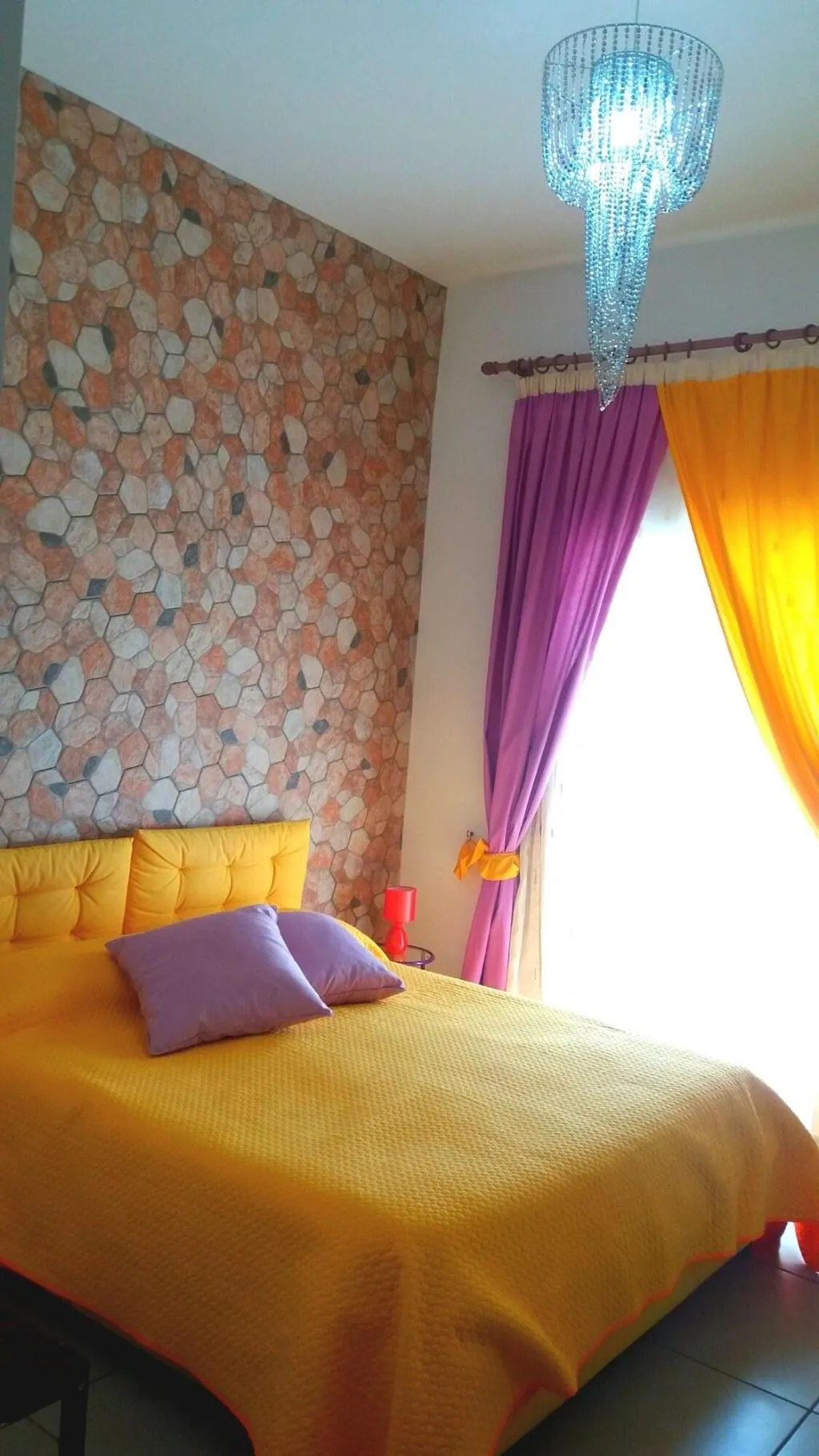 Room, Megaride Santa Lucia, Naples
