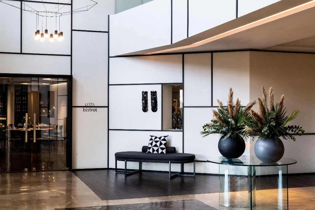 Lobby, Litta Palace, Milan