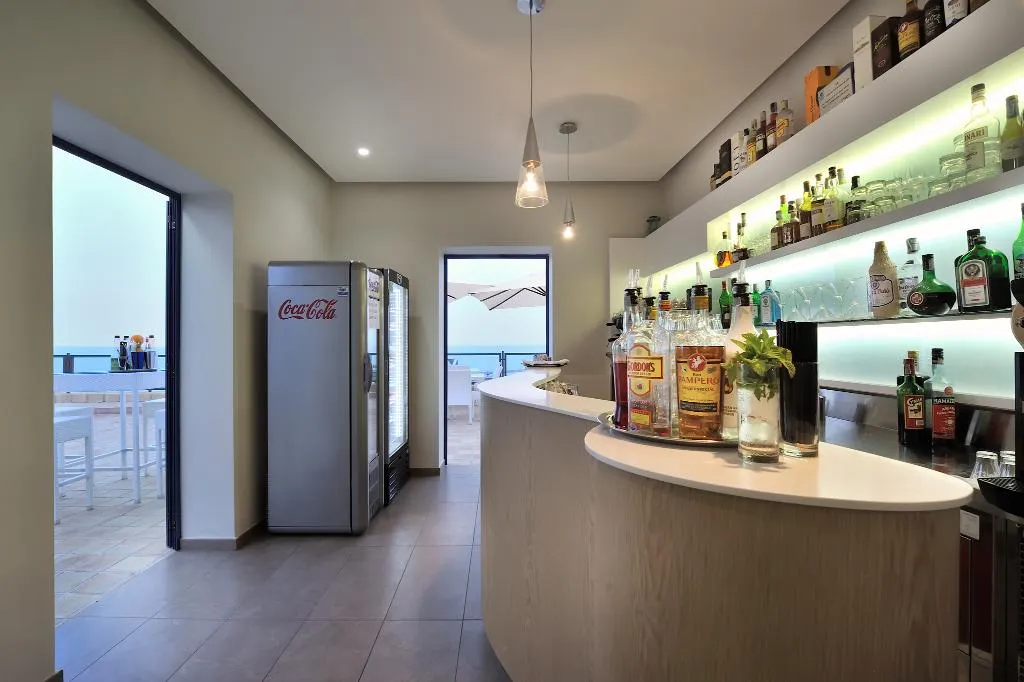 Bar, Scala Dei Turchi Resort, Catania