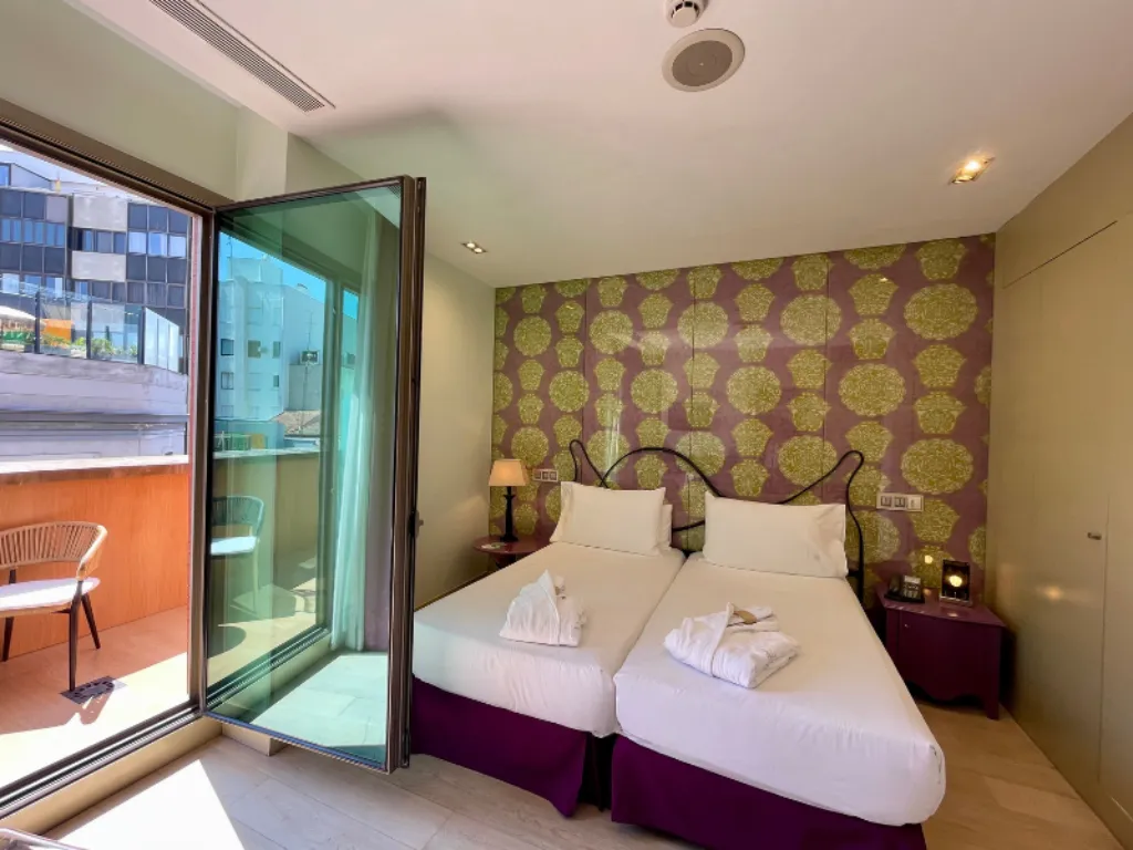 DOUBLE SINGLE USE SUPERIOR Room, Inhala Hotel Garden, Madrid