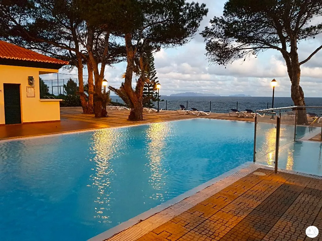 General view, Albatroz Beach & Yacht Club, Madeira