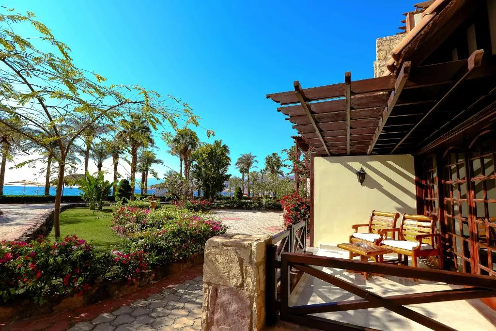 FAMILY ROOM DELUXE Room, Steigenberger Hotel & Nelson Village, Red Sea Riviera