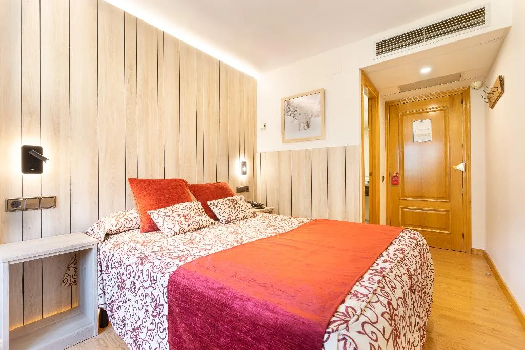 SINGLE STANDARD Room, Eth Solan, Costa Brava