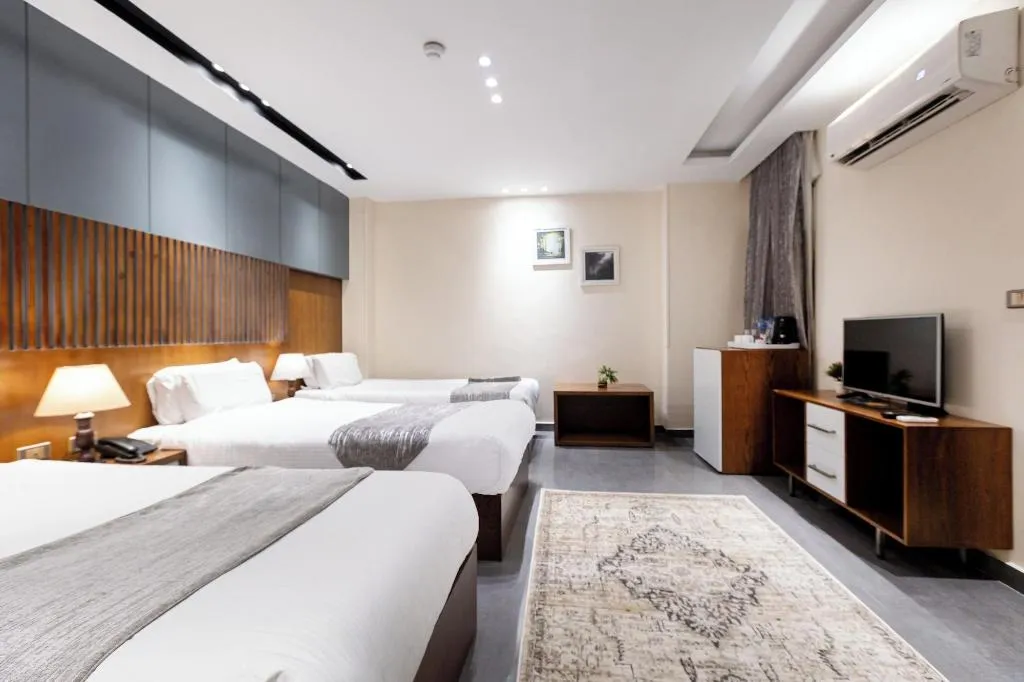 Room, Pyramids Yard Hotel, Cairo