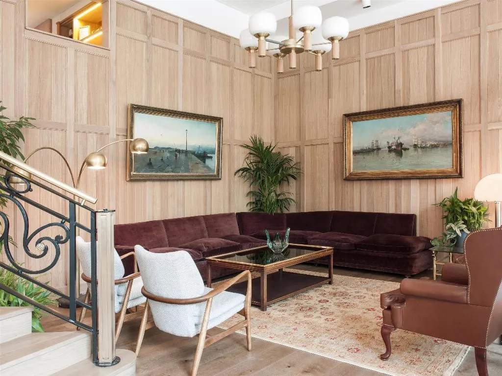 Lobby, NH Collection Madrid Suecia, Madrid