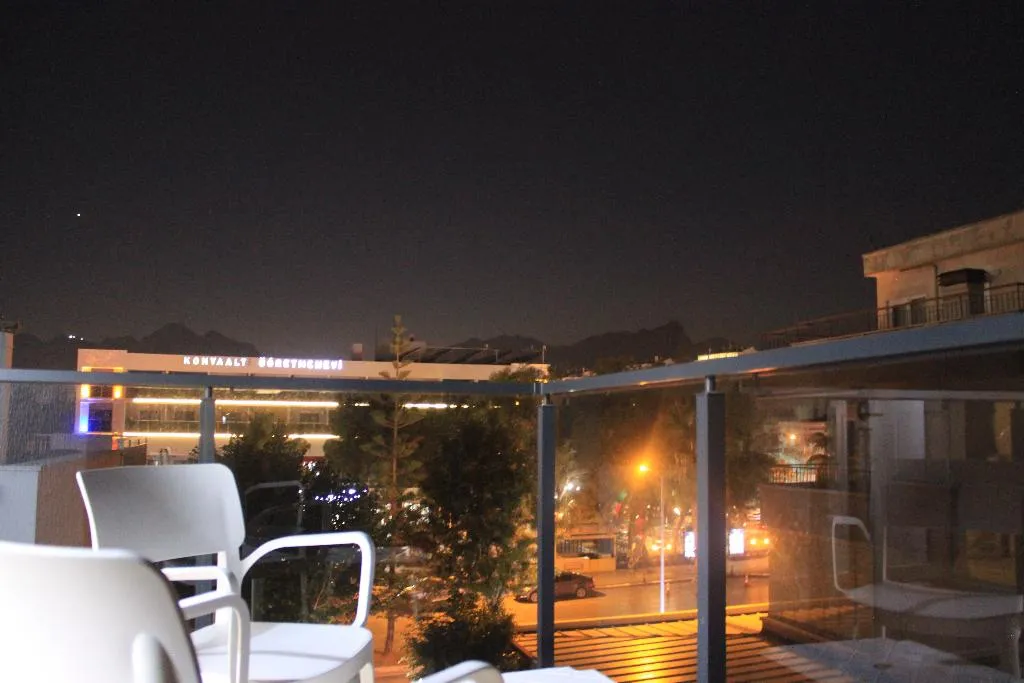 SUITE WITH TERRACE Room, Retro Star Suites, Antalya