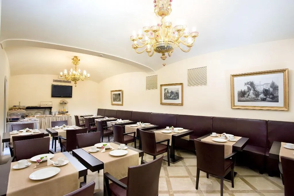 Restaurant, Hotel Palazzo Guardati, Naples