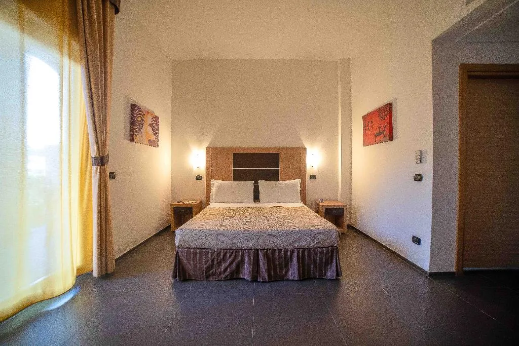 DOUBLE SINGLE USE CLASSIC Room, VOI Baia di Tindari Resort, Catania