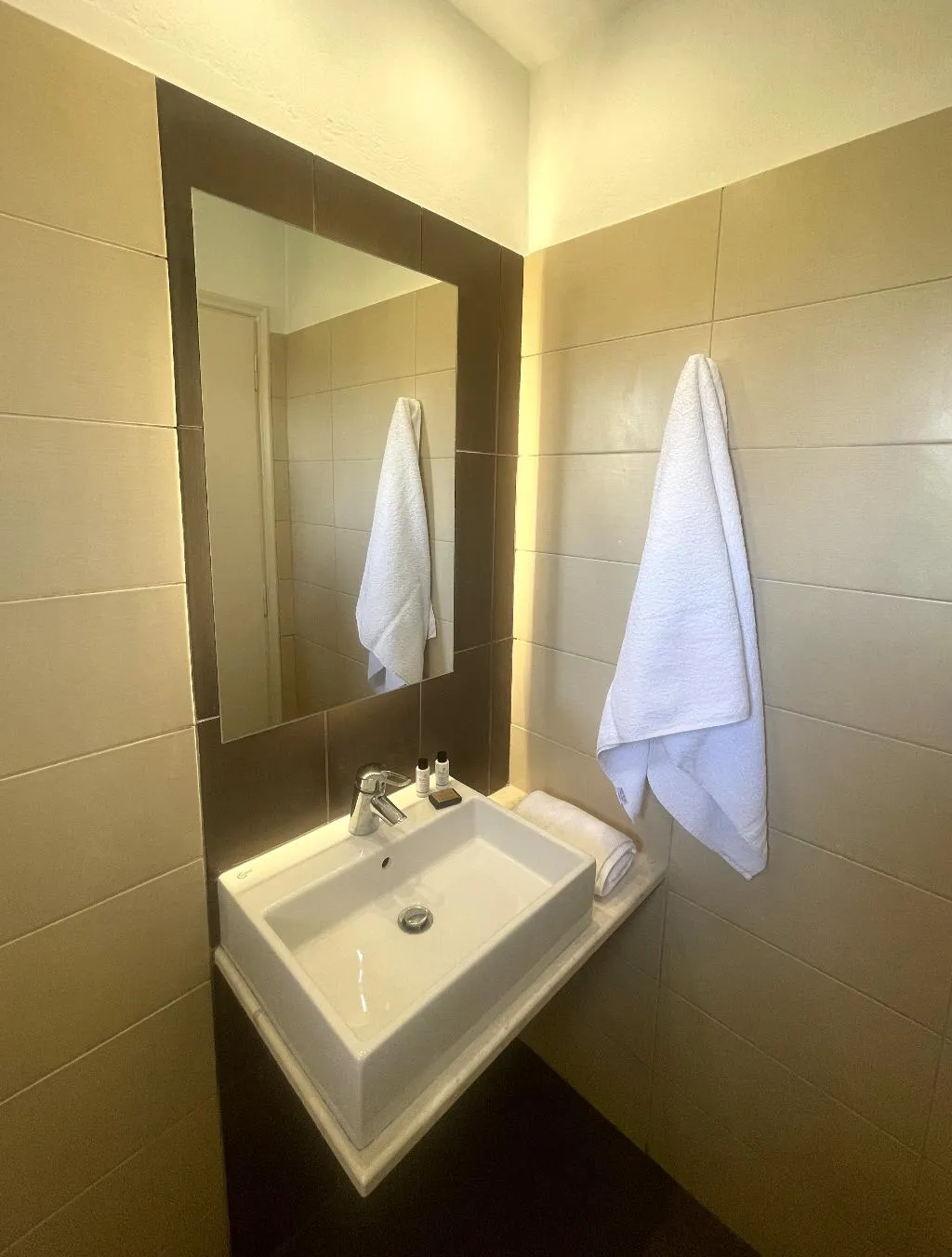 TWIN STANDARD Room, Oasis Beach Club, Corfu