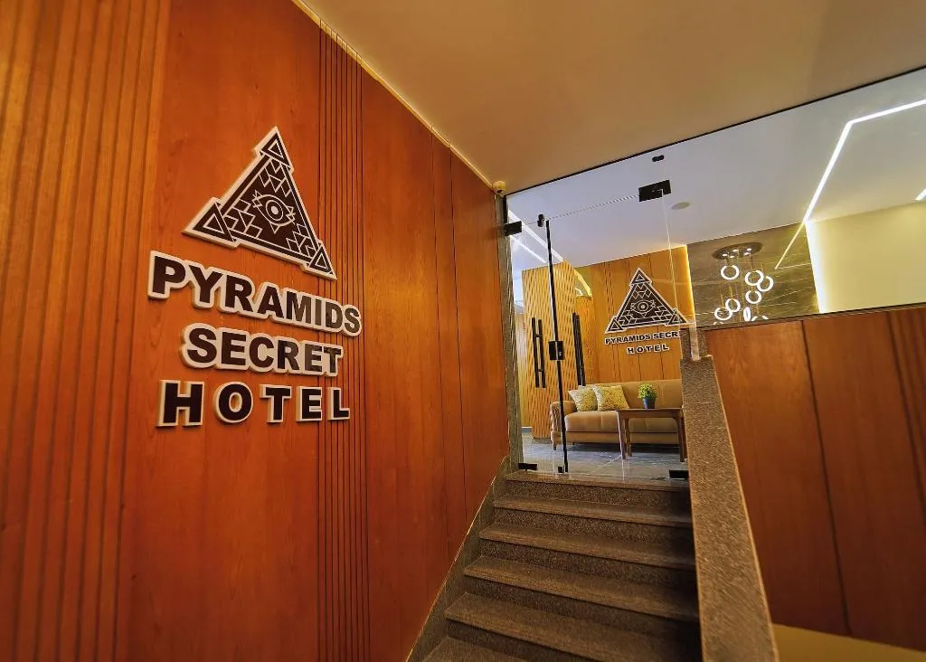 Lobby, Pyramids Secret Hotel, Cairo