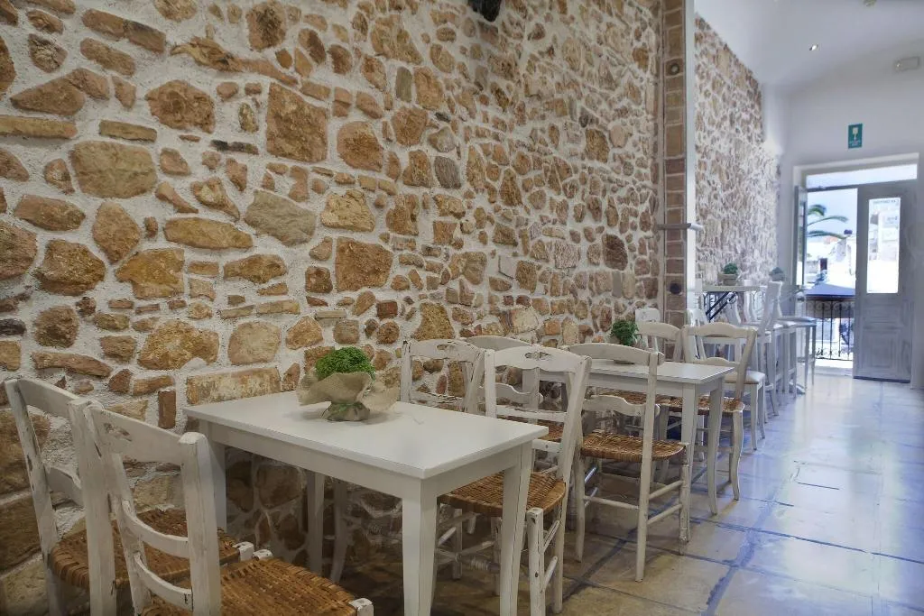 Restaurant, Vilelmine, Crete