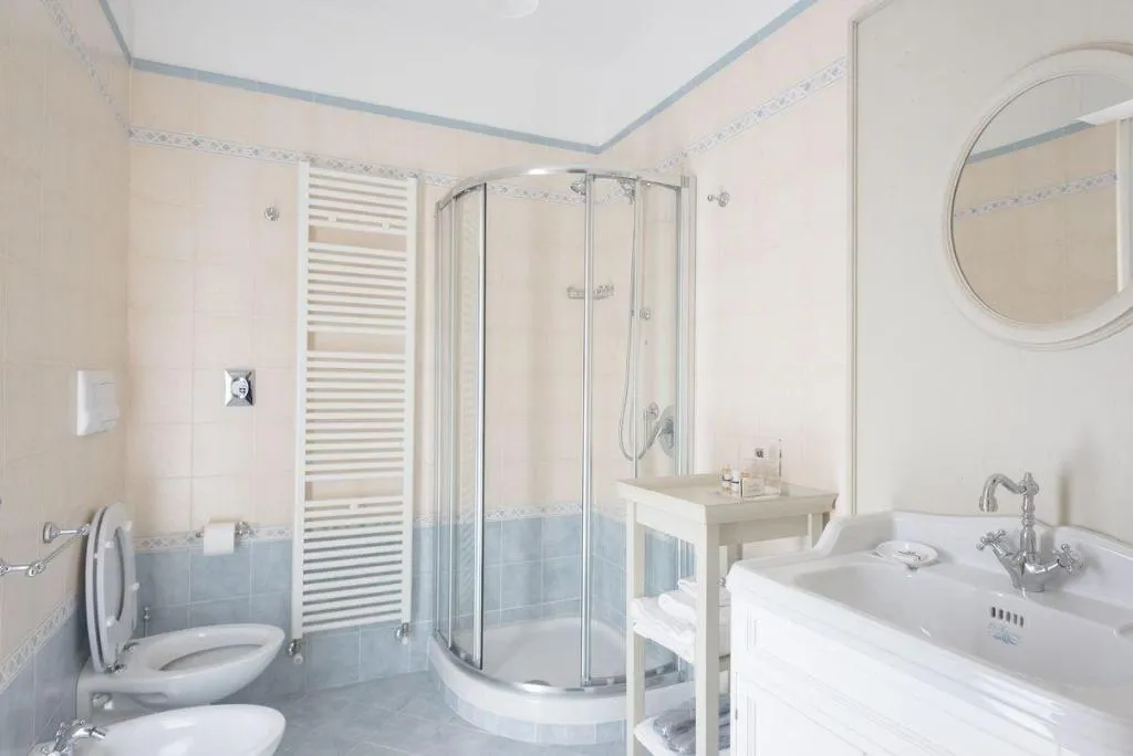 Room, Maison 39, Milan