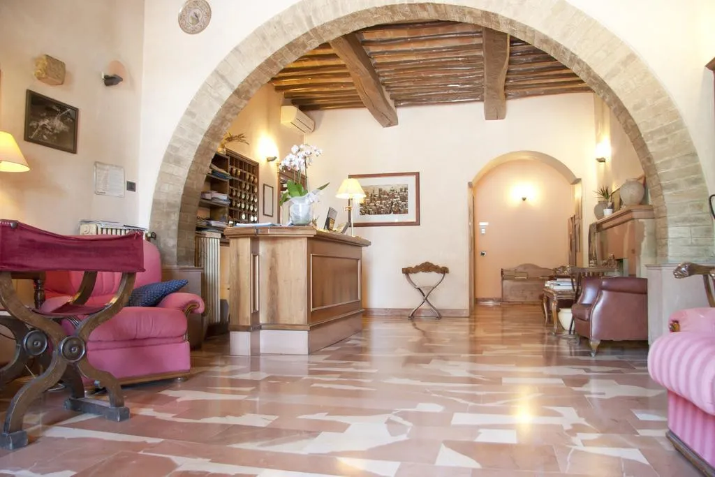 Lobby, Porziuncola, Perugia
