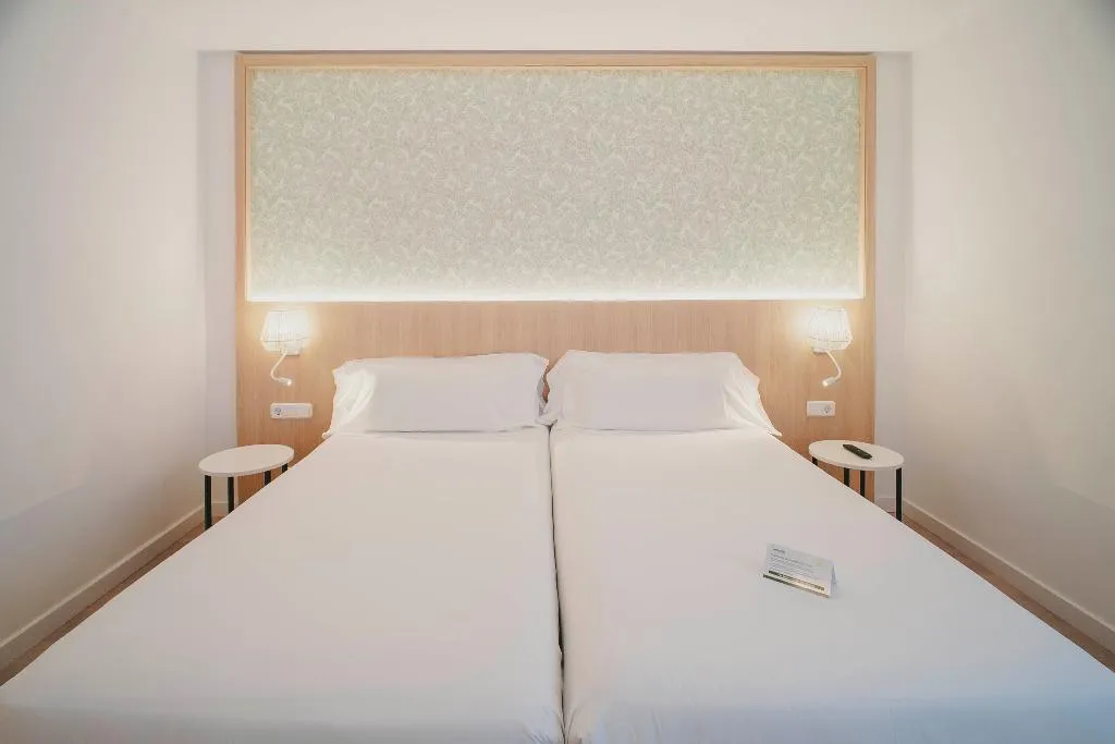 Double or Twin STANDARD Room, Sercotel Carlos III, Costa Blanca