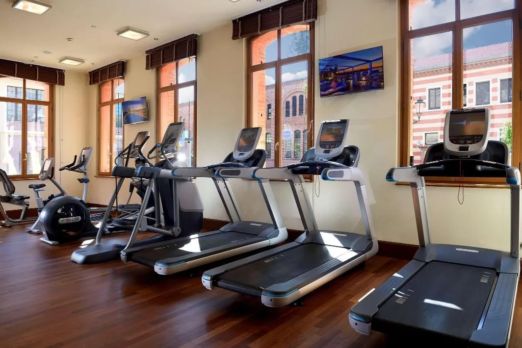 Sports and Entertainment, Hilton Molino Stucky Venice, Venice