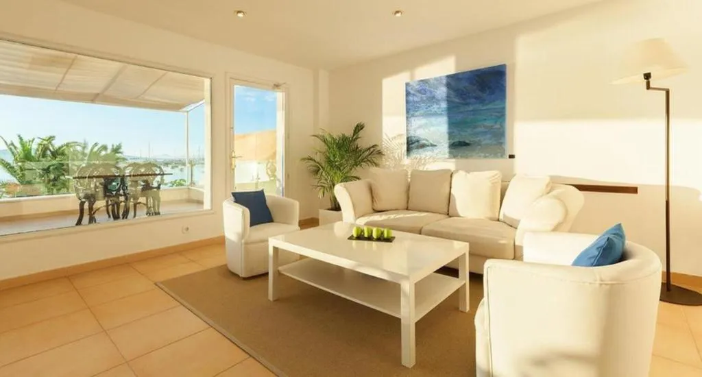 Lobby, Capri, Majorca