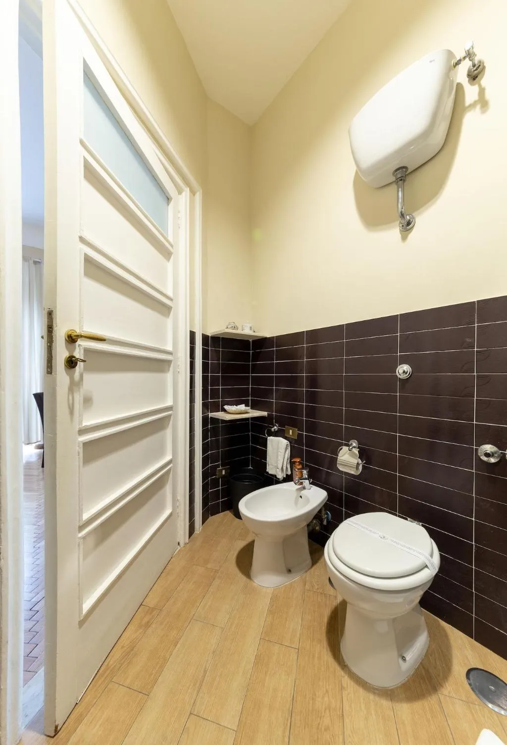 Room, B&B Il Ventre di Napoli, Naples