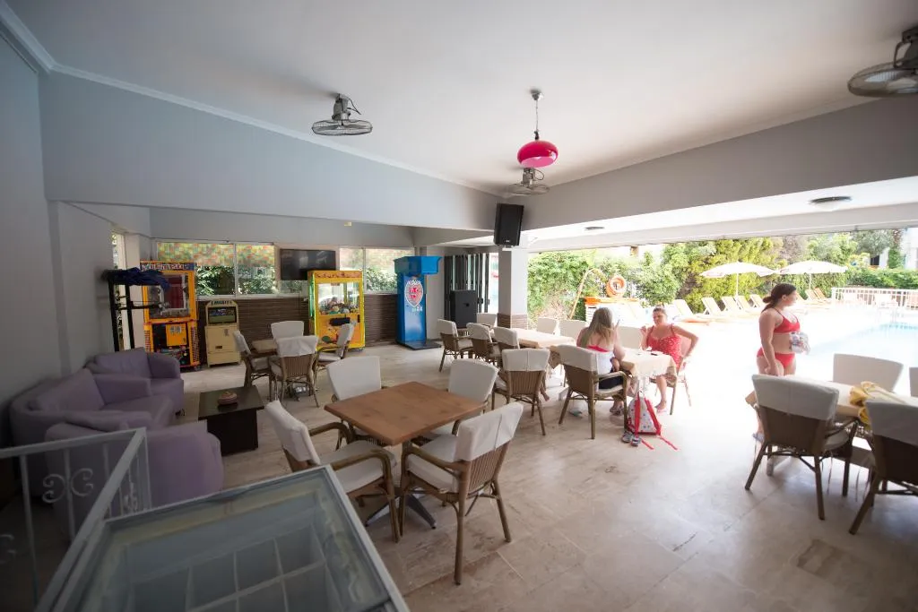 Restaurant, Albatros Apartments, Dalaman