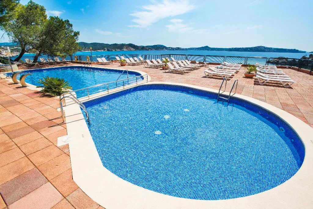Pool, Cala Fornells, Majorca