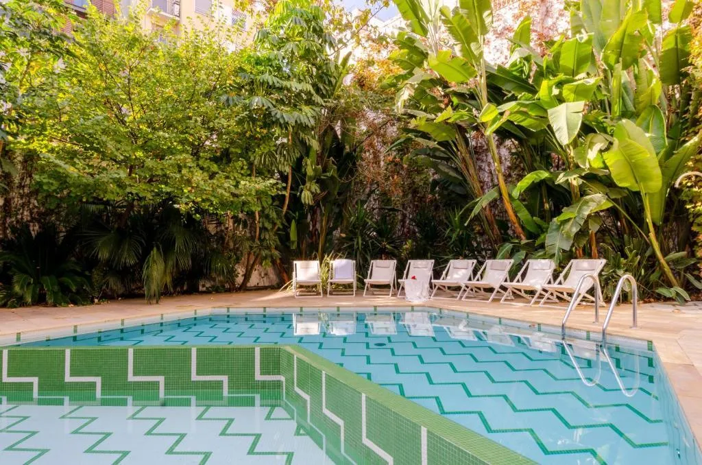 Pool, Aspasios Garden Apartments, Barcelona
