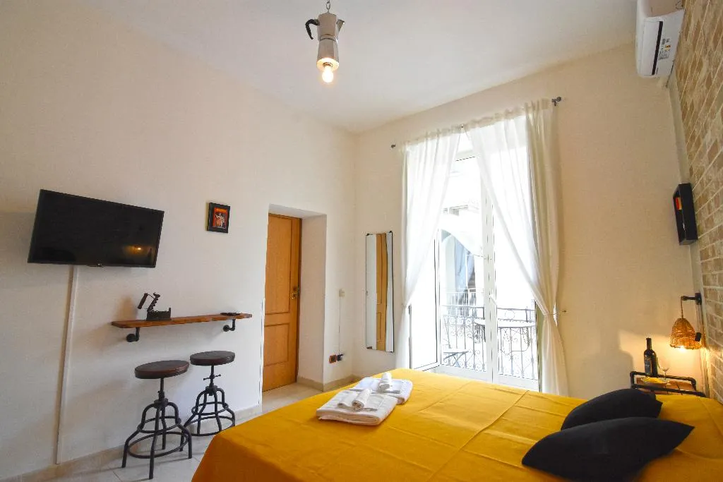 Double or Twin DUPLEX Room, Napoli Cityscape, Naples