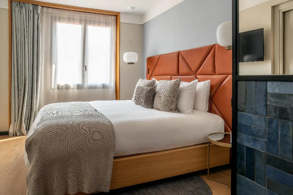 FAMILY ROOM STANDARD Room, Kimpton Vividora Hotel, Barcelona