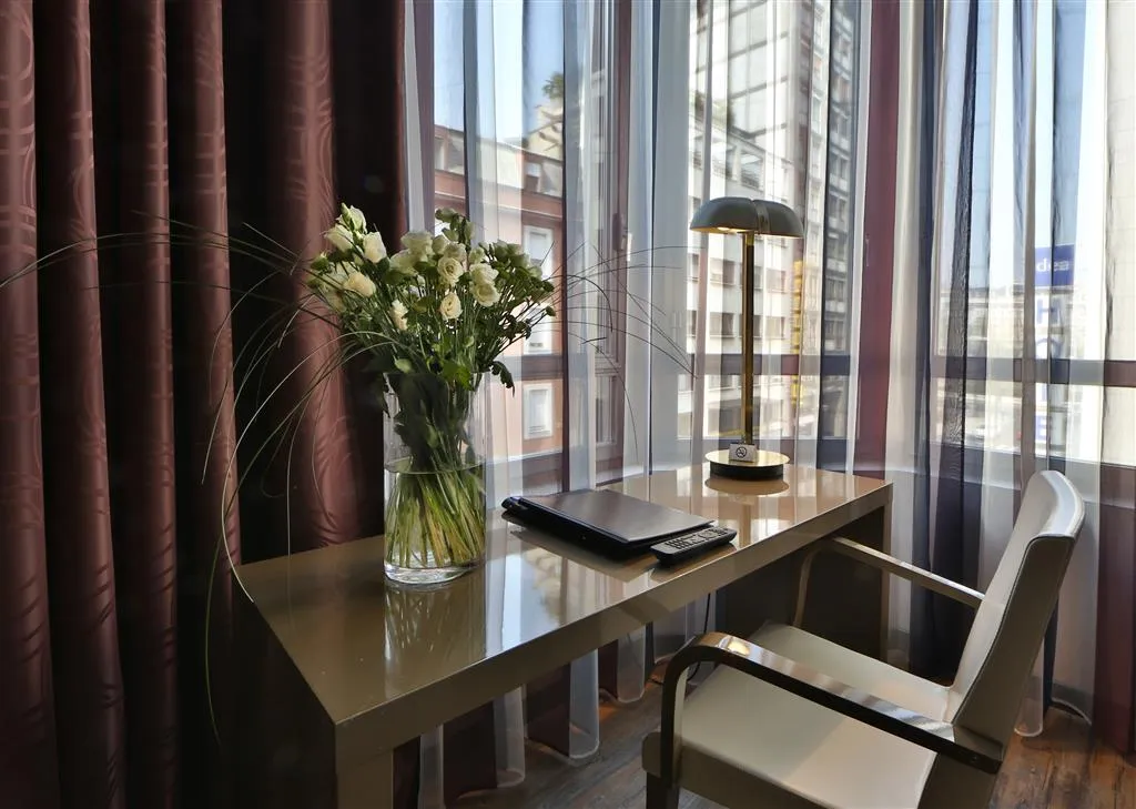 Room, c-hotels Atlantic, Milan