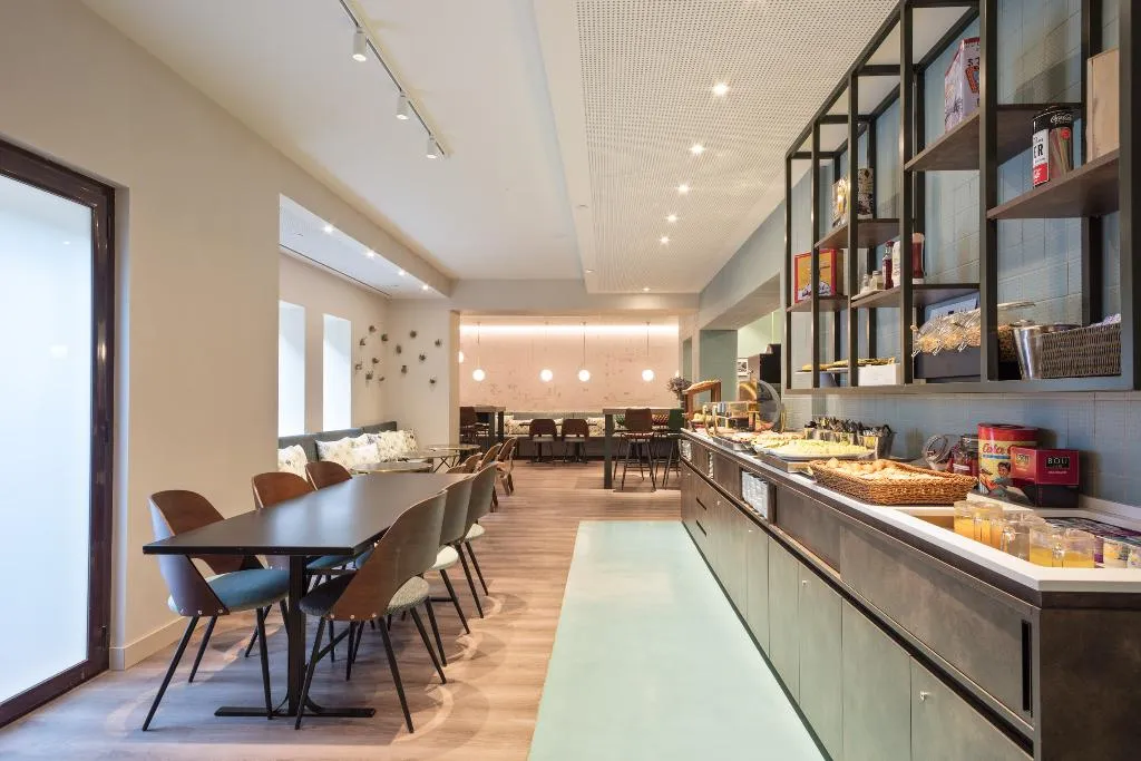 Restaurant, Via Augusta, Barcelona