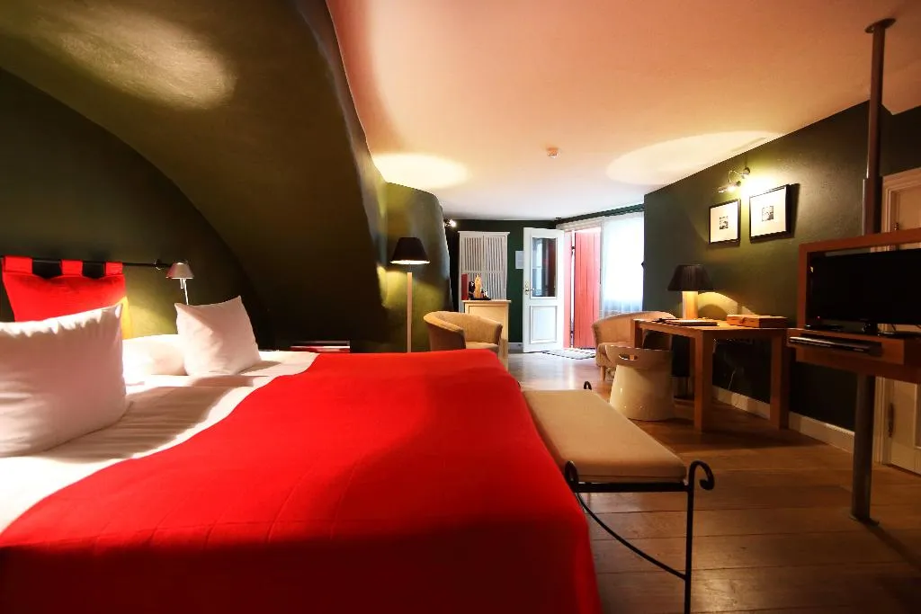 DOUBLE DELUXE Room, Three Sisters Hotel, Tallinn