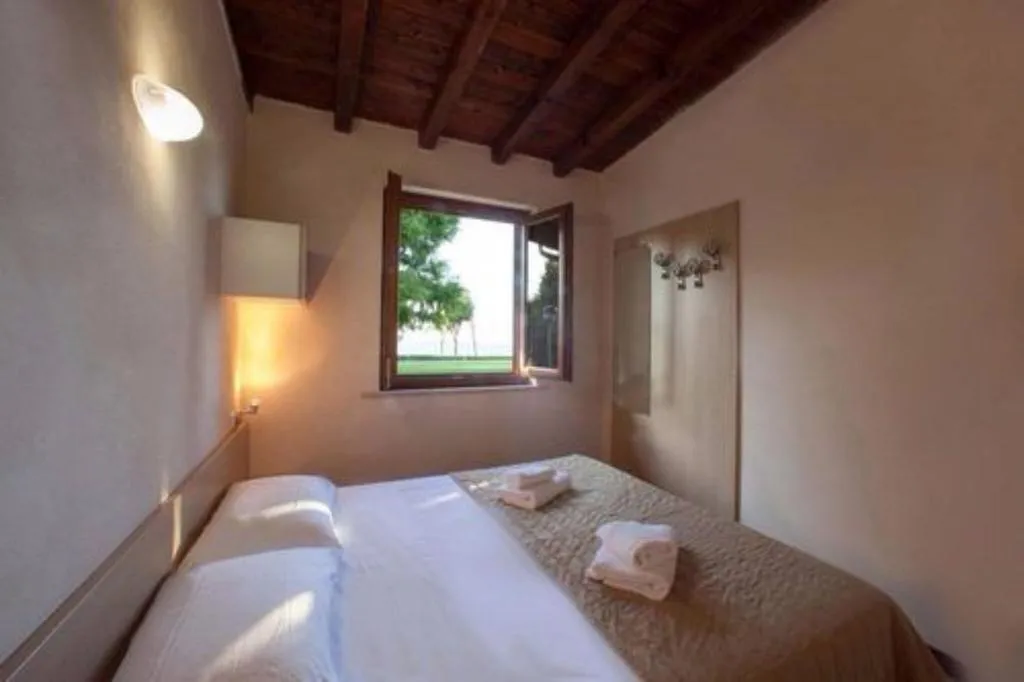 BUNGALOW BUNK BED Room, Resort The Garda Village, Milan